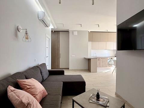 квартира за адресою Лабораторний пров., 7