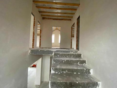 будинок за адресою Центральна вул.