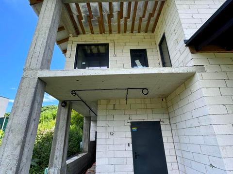 будинок за адресою Центральна вул.