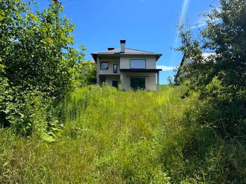 будинок за адресою Центральна вул.