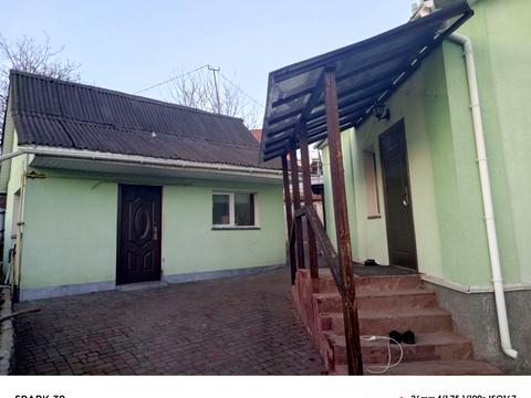 дом по адресу Богдана Хмельницького ул.