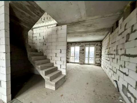 будинок за адресою Молодіжна вул., 4