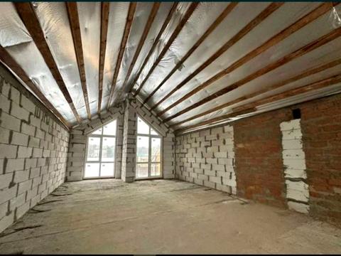 будинок за адресою Молодіжна вул., 4