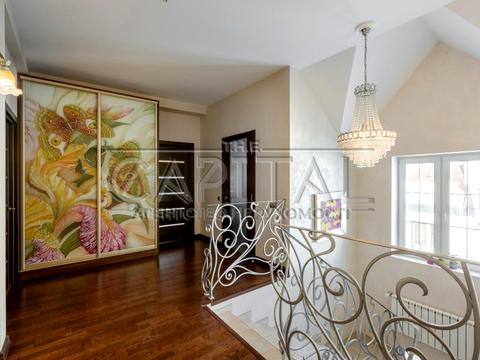 будинок за адресою Сім'ї Забарило вул.