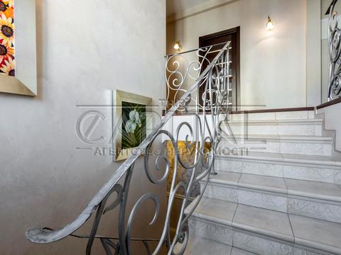 будинок за адресою Сім'ї Забарило вул.