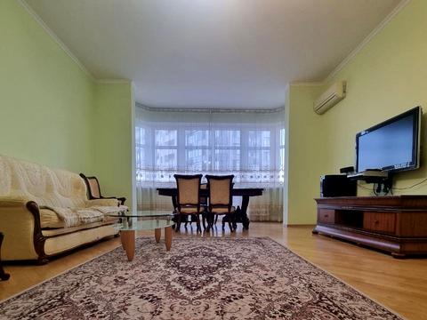 квартира за адресою Євгена Коновальця вул. (Щорса), 32-А