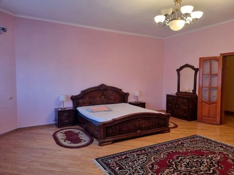 квартира за адресою Євгена Коновальця вул. (Щорса), 32-А