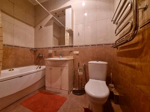 квартира за адресою Євгена Коновальця вул. (Щорса), 32-А