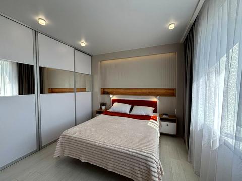 квартира за адресою Івано-Франківськ, Володимира Івасюка вул., 1