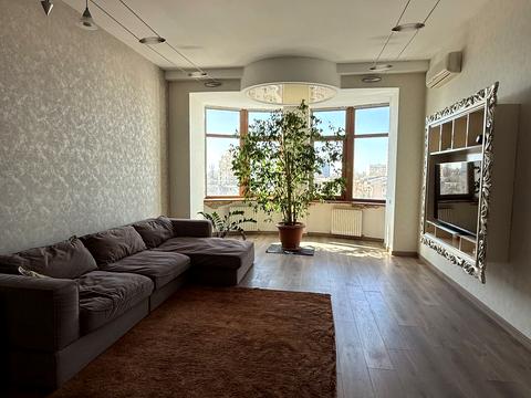 квартира по адресу Вице-адмирала Азарова ул. (Вице-адмирала Азарова), 13