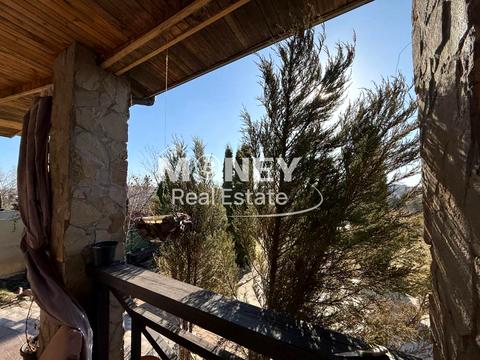 дом по адресу Старі Петрівці