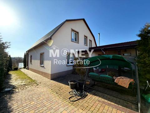 дом по адресу Старі Петрівці