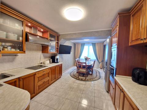 квартира по адресу Дмитра Чижевського ул. (Петра Чаадаева), 2-Б