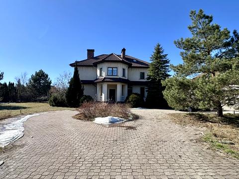 будинок за адресою Набережна, 40