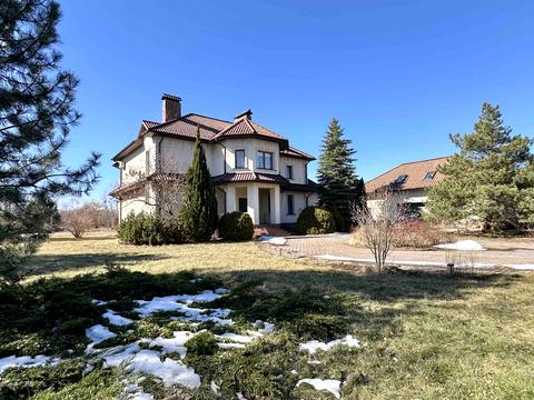 будинок за адресою Набережна, 40