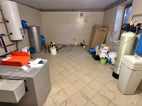 будинок за адресою Набережна, 40