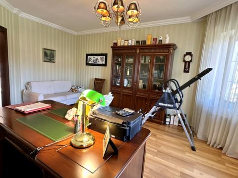 будинок за адресою Набережна, 40