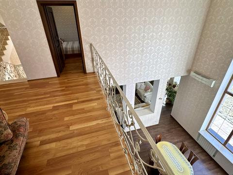 будинок за адресою Набережна, 40