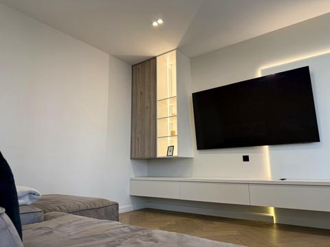 квартира по адресу Михаила Бойчука ул. (Киквидзе), 41-Б