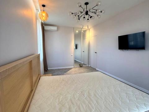 квартира за адресою Івана Драча вул. (Гагаріна), 40