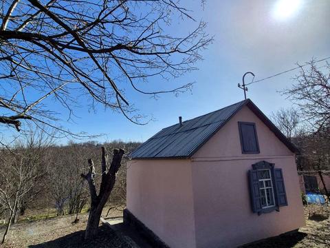 будинок за адресою Центральна