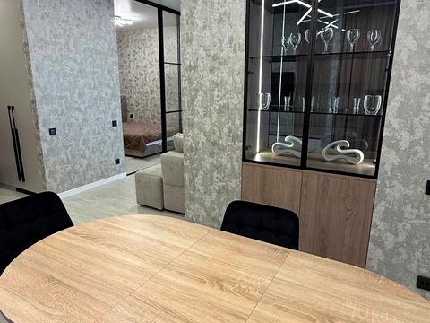 квартира за адресою Добровольців пров., 21