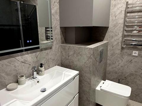 квартира за адресою Добровольців пров., 21