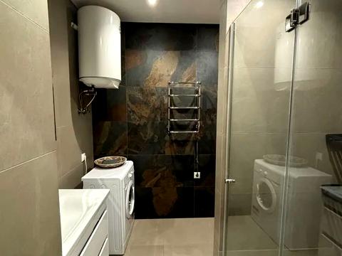 квартира за адресою Богдана Хмельницького вул., 11-А