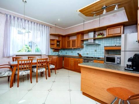 будинок за адресою Івана Їжакевича вул.