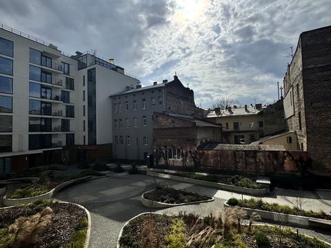 коммерческая по адресу Замарстыновская ул. (Калинина), 40