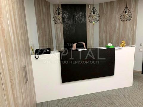 комерційна за адресою Київ, Болсуновська вул. (Сергія Струтинського), 13