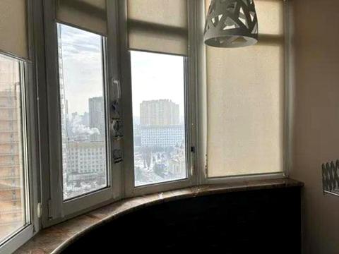 квартира за адресою Київ, Юрія Кондратюка вул., 5