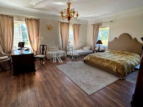 дом по адресу Центральна, 7