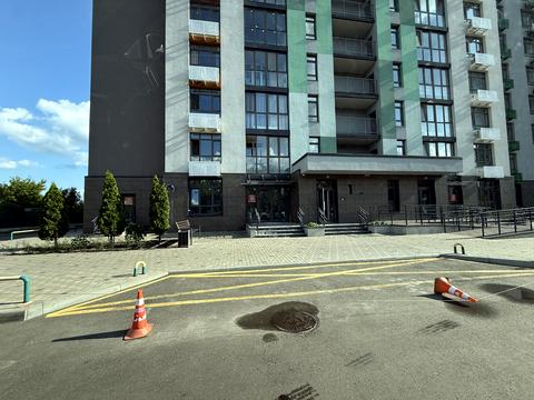 комерційна за адресою Київ, Тираспольська вул., 52