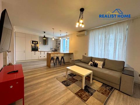 квартира по адресу Леси Украинки ул., 74-В