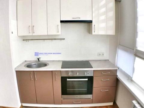 квартира за адресою Любарського пров. (Білостоцького), 4