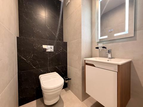 квартира по адресу Черновицкая ул., 64-А