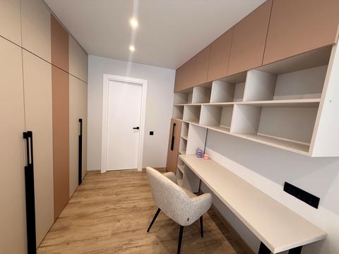 квартира по адресу Черновицкая ул., 64-А