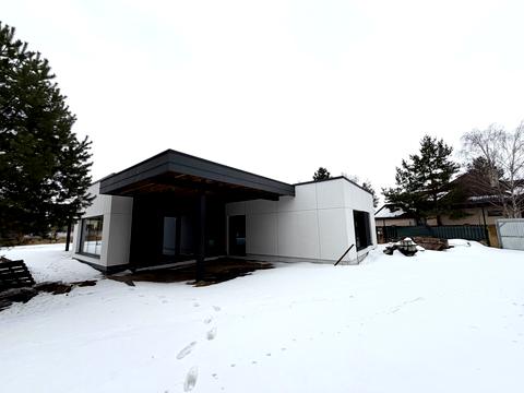 будинок за адресою Свободи, 1