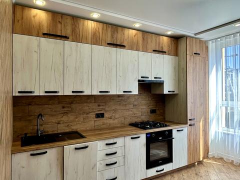 квартира по адресу Героїв Крут ул., 8