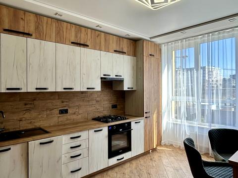 квартира по адресу Героїв Крут ул., 8