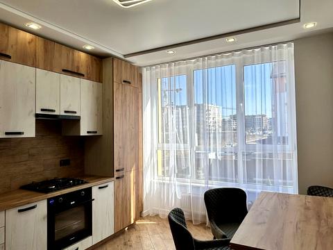 квартира по адресу Героїв Крут ул., 8