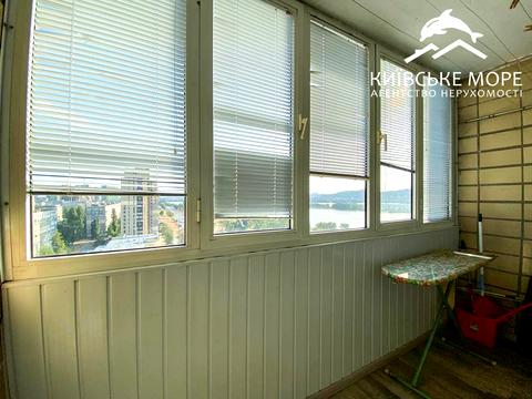 квартира за адресою Дніпровська набережна вул., 3