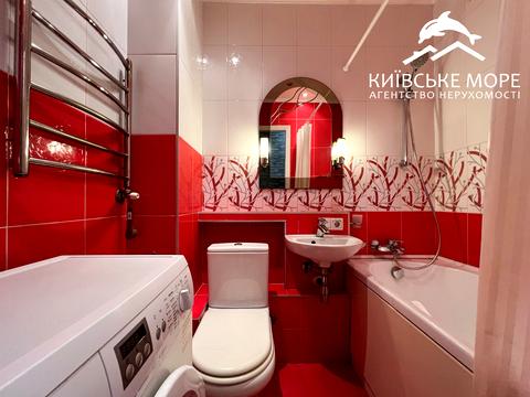 квартира за адресою Дніпровська набережна вул., 3