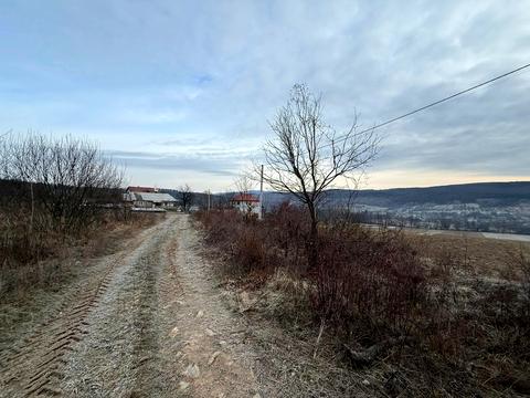 ділянка за адресою 