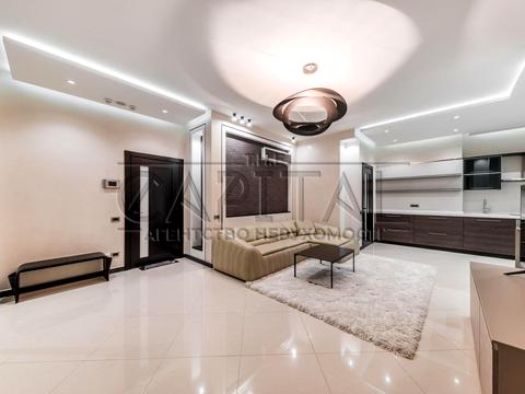 квартира по адресу Андрея Верхогляда ул. (Михайла Драгомирова), 20-А