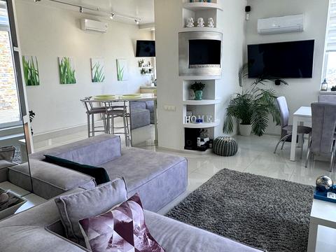 квартира за адресою Степана Рудницького вул. (Академіка Вільямса), 3/7