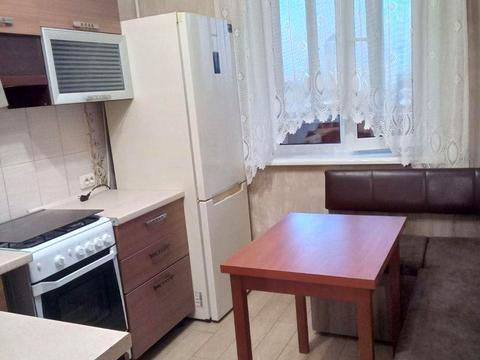 квартира по адресу Зодчих ул., 72