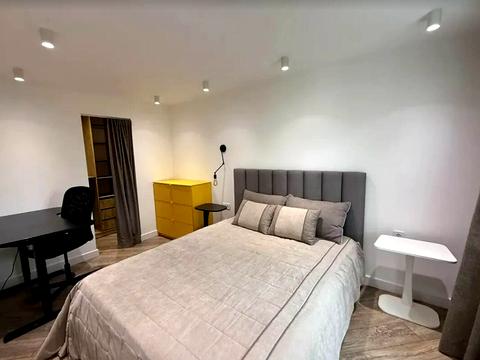 квартира по адресу Кловский спуск (Кловський), 14-А