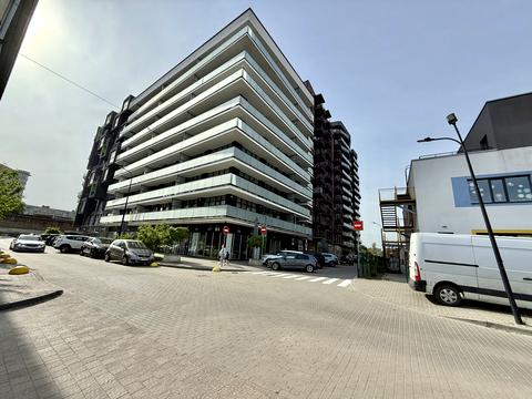 коммерческая по адресу Черновола просп. (700-летия Львова), 16б